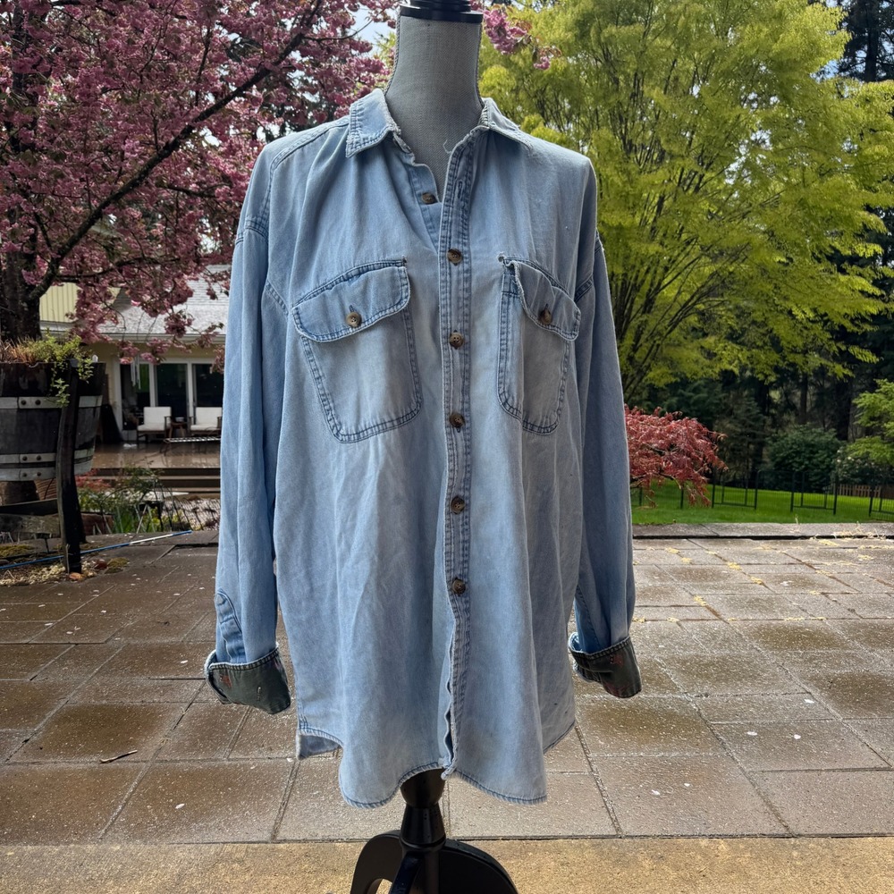 High Sierra Vintage Denim Button Down Shirt XL Light Wash Cotton Western Novelty